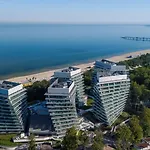 Apartment Your Holidays Wave Zlote Filary D653 *